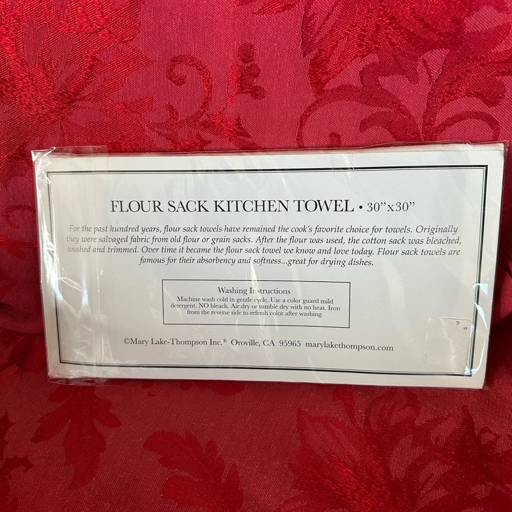 🌵 3/$15 Festive Christmas Stocking Flour Sack Towel ( see description)